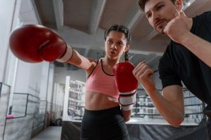 Descubra os Inúmeros Benefícios de Treinar em uma Academia de Boxe